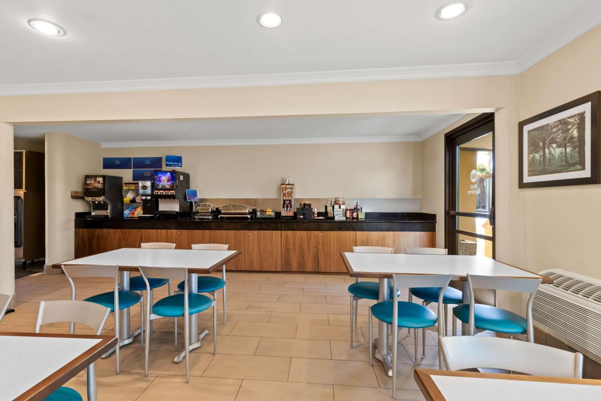 Best Western Date Tree Hotel Индио Экстерьер фото